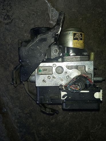 Автозапчасти: Блок ABS Toyota 2009 г., Б/у, Оригинал, Япония — 2
