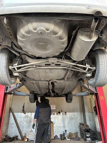 авто в аренду с последующим выкупом в бишкеке: Mazda 323: 2001 г., Бензиновая — 11