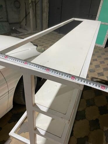 оборудование для бутика: Продаю полку для бутика очень в хорошем состоянии — 4