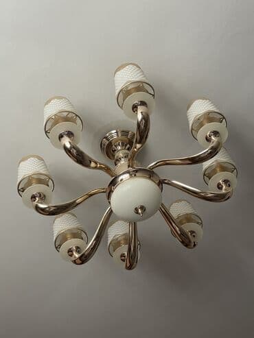 уличный стол: Продаю Люстру — 1