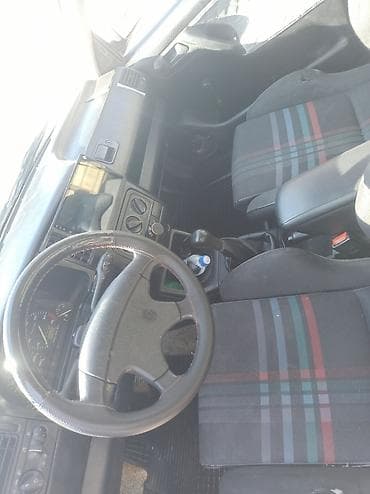 d4 матор: BMW 2 series: 1992 г., 1.8 л, Механика, Бензин, Седан — 5