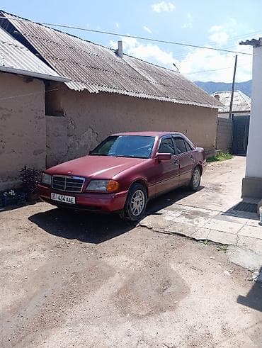 Mercedes-Benz C-Class: 1995 г., Седан — 2