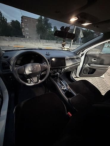 Продажа авто: Honda HR-V: 2020 г., 1.5 л, Вариатор, Бензин, Кроссовер — 5