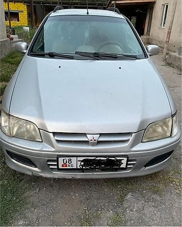 машина за 100к: Mitsubishi Space Star: 2001 г., 1.6 л, Автомат, Бензин, Минивэн — 2