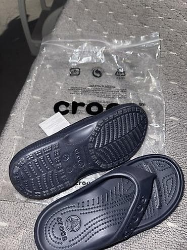 Босоножки, сандалии, шлепанцы: Мужские сандалии, 37, Crocs, Новый, цвет - Синий — 1