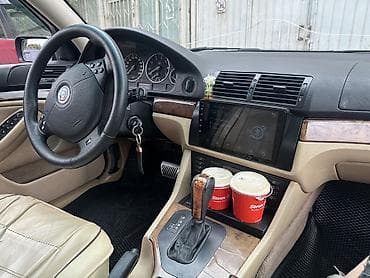 BMW: BMW 5 series: 2000 г., 3 л, Автомат, Газ, Седан — 4