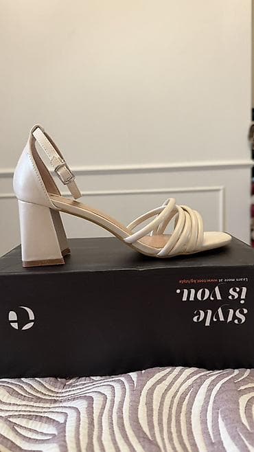 Босоножки, 39, 39.5, TOOT, Новый, цвет - Бежевый, Самовывоз