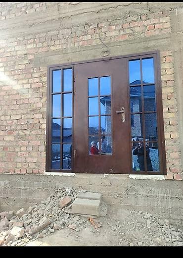 продажа железных дверей: Двери для домов и квартир, Металлическая, Двухстворчатая, Кыргызстанская, Со стеклом — 1