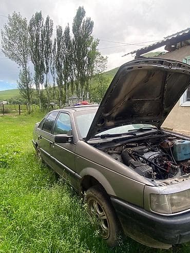 еврейский авто: Volkswagen Passat: 1992 г., 2 л, Механика, Бензин, Седан — 3