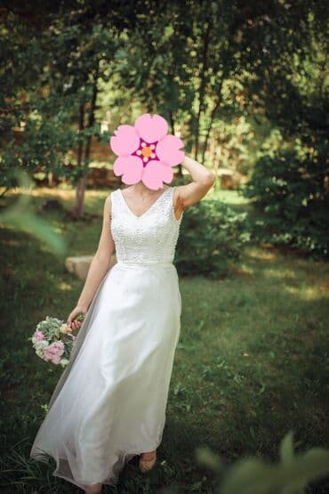 свадебное платье для беременных напрокат: Свадебное платье, S, Со шлейфом, А-силуэт, Италия, Кружево, Жемчуг, Б/у — 2