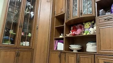 Китеп үчүн шкафтар: Дубал шкаф, Дубал шкаф түрү: Модулдуу, Үй, конок бөлмөсү үчүн, Колдонулган, Өзгөчөлүктөрү: Тамак-аш идишин сактоо үчүн — 5