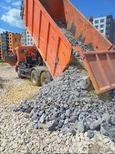 искусственный газон для футбольного поля цена: Купить щебень с доставкой декоративный камень в интерьере грунт — 2