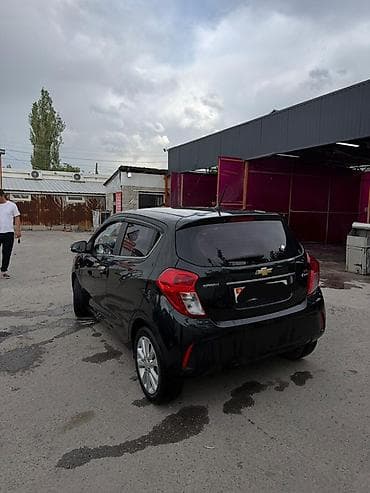 outback br: Chevrolet Spark: 2016 г., Вариатор, Бензин, Хэтчбэк — 4
