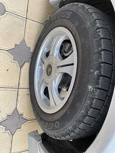 Honda Stream: 2002 г., 2 л, Автомат, Бензин, Минивэн — 9