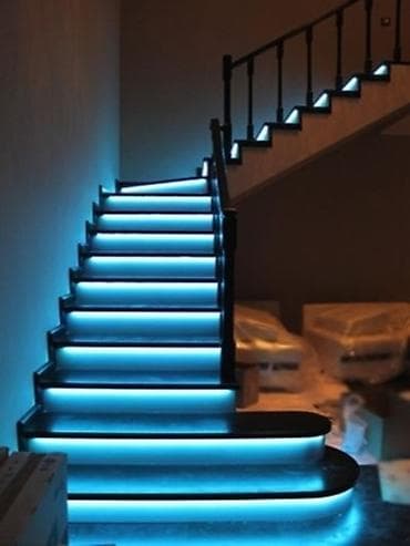 Лестницы с подсветкой, делаем лестницы любой сложности из материала at lalafo.kg Лестницы с подсветкой, делаем лестницы любой сложности из материала
