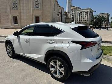 автомат машина бу: Lexus NX: 2017 г., 2 л, Автомат, Бензин, Кроссовер — 10