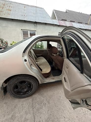 цена китайских машин: Nissan Altima: 1996 г., 2.4 л, Автомат, Бензин, Седан — 2