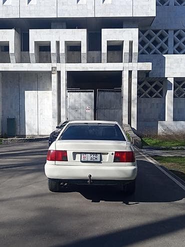 обмен саната: Audi 100: 1995 г., 2.6 л, Ручные, Бензин, Седан — 2