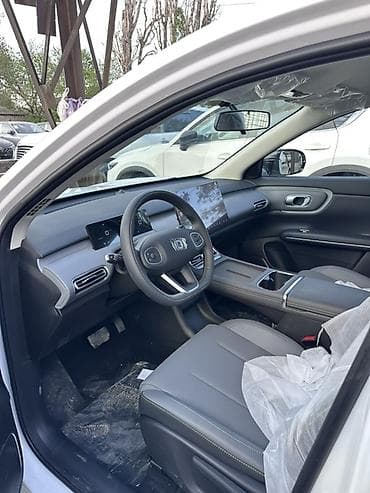 аудбек 2020: Электромобиль Qiantu Q05 (белый, кроссовер) Кузов и дизайн: - — 5