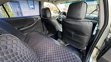 Унаа сатуу: Toyota Corolla: 2005 г., 1.5 л, Кол менен иштөөчү, Бензин, Седан — 7