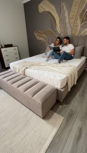 кровать двухспальный: Двуспальная кровать, С мягким изголовьем, длина - 200 см — 1