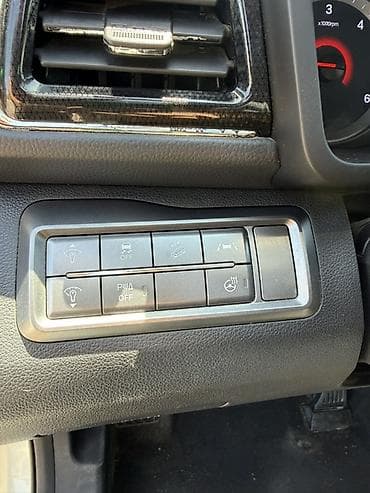 сидина тико: Ssangyong Tivoli: 2020 г., 1.6 л, Дизель, Кроссовер — 6