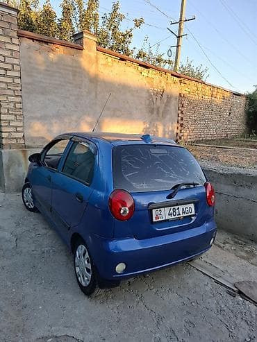 Chevrolet Spark: 2006 г., 0.8 л, Механика, Бензин, Хэтчбэк
