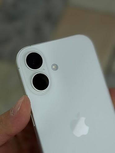 apple tab: IPhone 17, Б/у, 256 ГБ, Белый, 100 % — 2