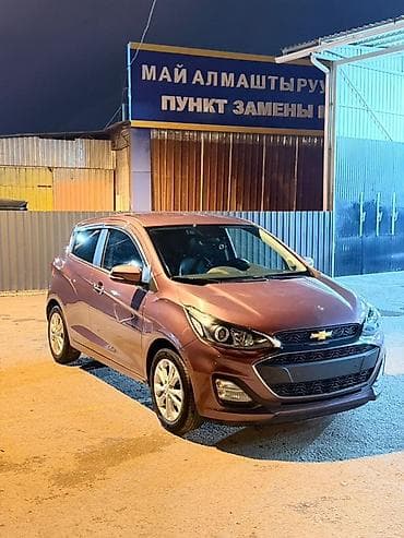 chevrolet trax: Chevrolet Spark: 2018 г., 1 л, Автомат, Бензин, Хэтчбэк — 2