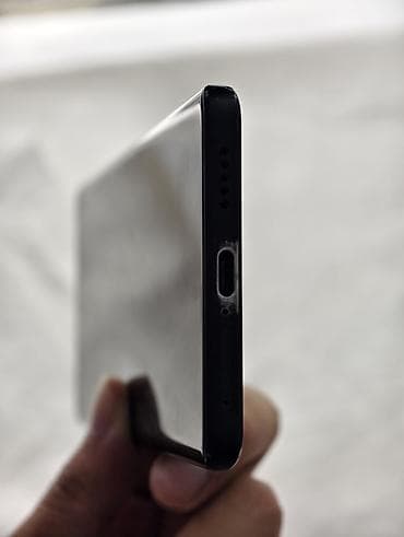 xiaomi 17 pro max цена бишкек: 🔥 Vivo x70 Pro 🔋 Аккумулятор — хороший ✨ Отличное состояние ✅ — 5