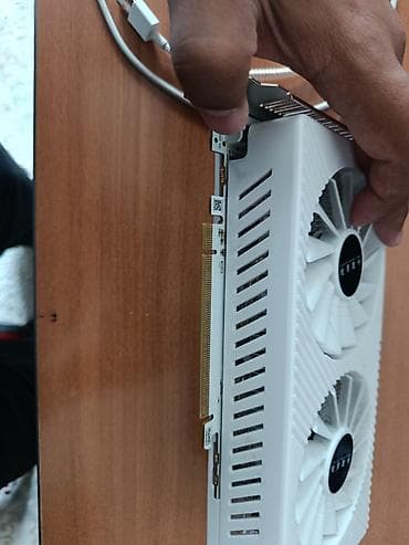 маленькая скрытая камера: Видеокарта для ПК, Radeon RX, 8 ГБ — 2