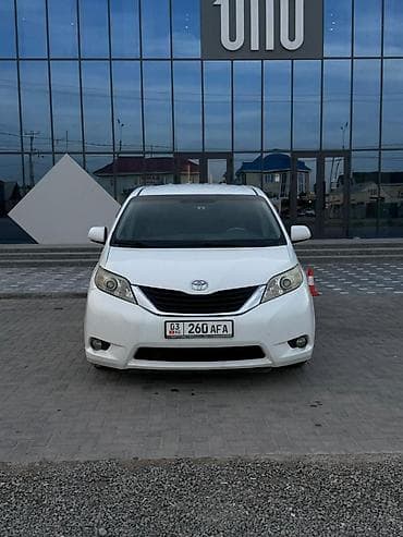 toyot: Toyota Sienna: 2011 г., 3.5 л, Автомат, Бензин, Минивэн — 4