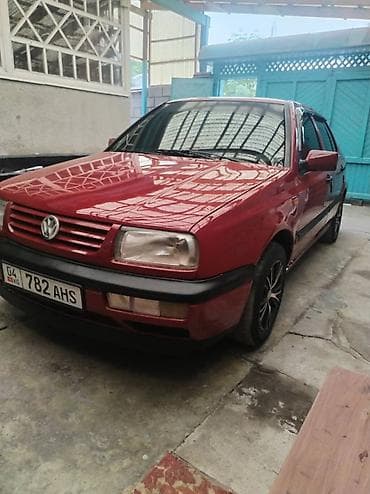 Унаа сатуу: Volkswagen Vento: 1993 г., 1.8 л, Бензин, Седан — 2