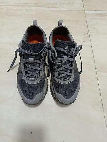 helly hansen: Продаю кроссовки Хумто .бу — 1