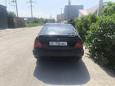 Honda Civic: 1999 г., Механика, Бензин, Седан