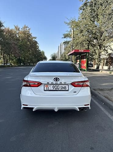 2 8: Toyota Camry: 2018 г., 2.5 л, Автомат, Бензин, Седан — 2