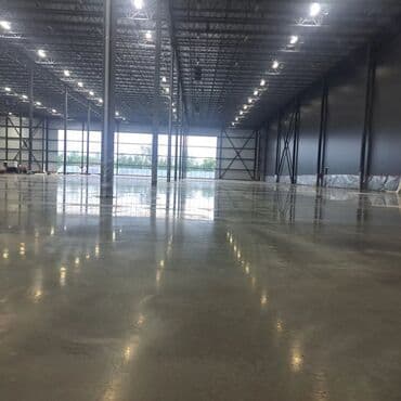 заливка пола: Стяжка Бесплатная консультация, Гарантия, Монтаж Больше 6 лет опыта — 3