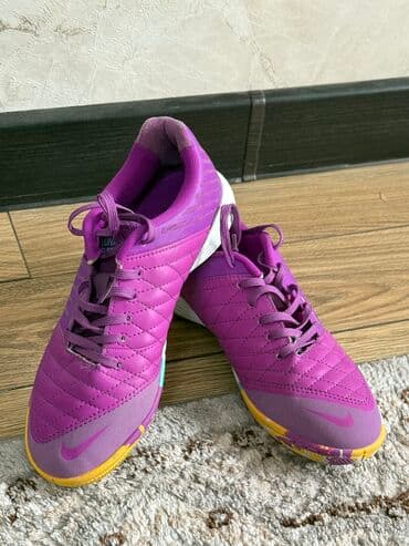 Мужские кроссовки, 37.5, Nike, Б/у, цвет - Фиолетовый, Самовывоз, Бесплатная доставка, Платная доставка