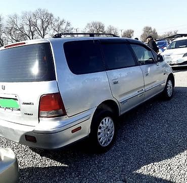 s 221: Honda Odyssey: 1998 г., 2.2 л, Автомат, Бензин, Минивэн — 4