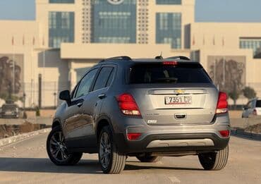 капот на аккорд: Chevrolet Tracker: 2020 г., 1.4 л, Автомат, Бензиновая, Кроссовер — 5