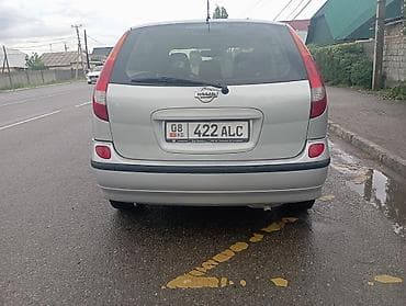 almer: Nissan Tino: 2001 г., 1.8 л, Механика, Бензин, Хэтчбэк — 2