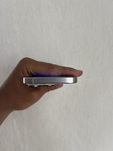 IPhone 16 Pro, Б/у, 256 ГБ, Серебристый, Защитное стекло, Чехол, Кабель, 88 % — 5