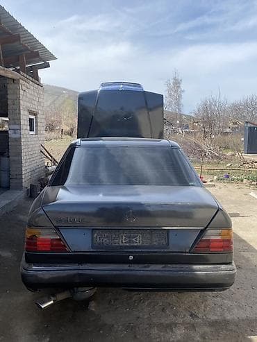 двигатель ford focus 1: Mercedes-Benz W124: 1988 г., 2.3 л, Бензин, Седан — 1