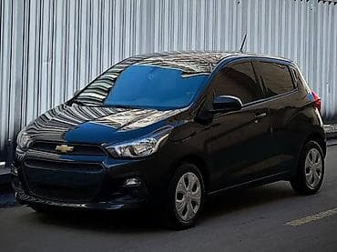 Chevrolet Spark: 2021 г., 1 л, Вариатор, Бензин, Хэтчбэк