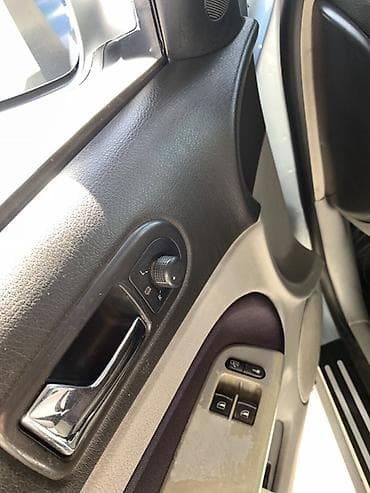 на руках только тех паспорт: Volkswagen Passat: 2002 г., 1.6 л, Механика, Бензин, Седан — 8
