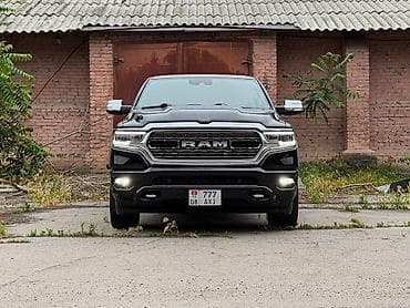 требуется вложения: Dodge Ram 1500: 2020 г., 5.7 л, Автомат, Бензин, Пикап — 7