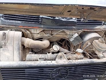 volvo fh16: Легкий грузовик, Mercedes-Benz, Дубль, Б/у — 9
