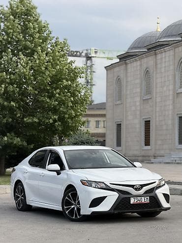 e60 m5: Toyota Camry: 2019 г., 2.5 л, Автомат, Бензин, Седан — 2