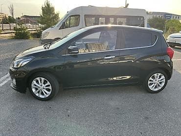 знаки пдд: Chevrolet Spark: 2019 г., Автомат, Бензин, Хэтчбэк — 2