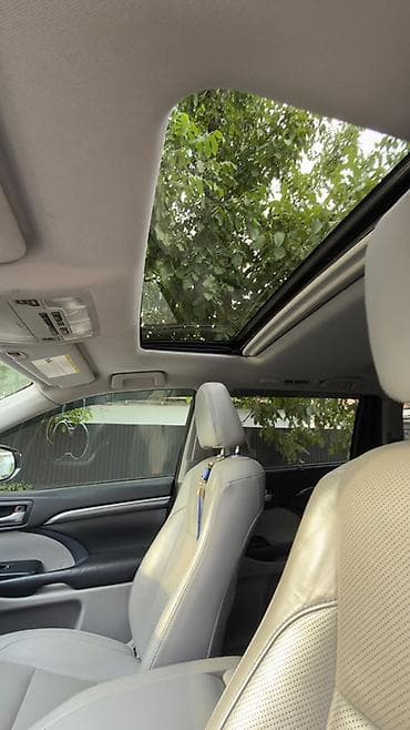 Toyota Highlander: 2018 г., 3.5 л, Автомат, Гибрид, Кроссовер — 6